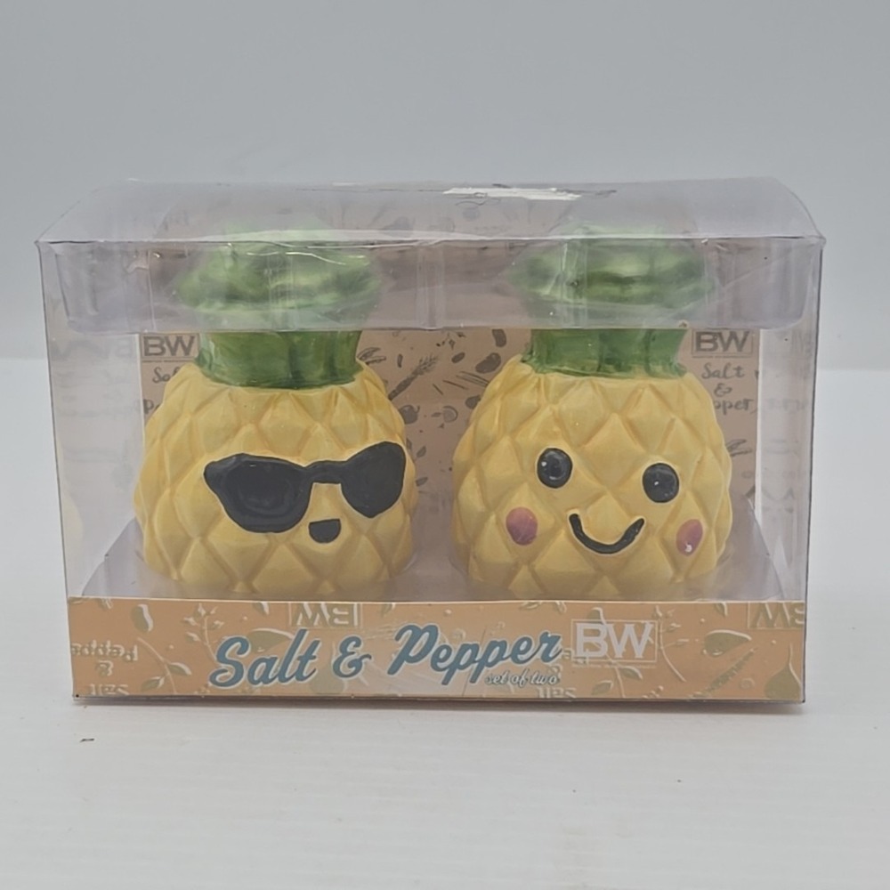 Pineapple Salt and Pepper Shaker‎ Set